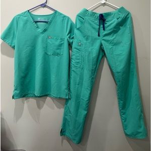 Surgical Green Figs Scrubs